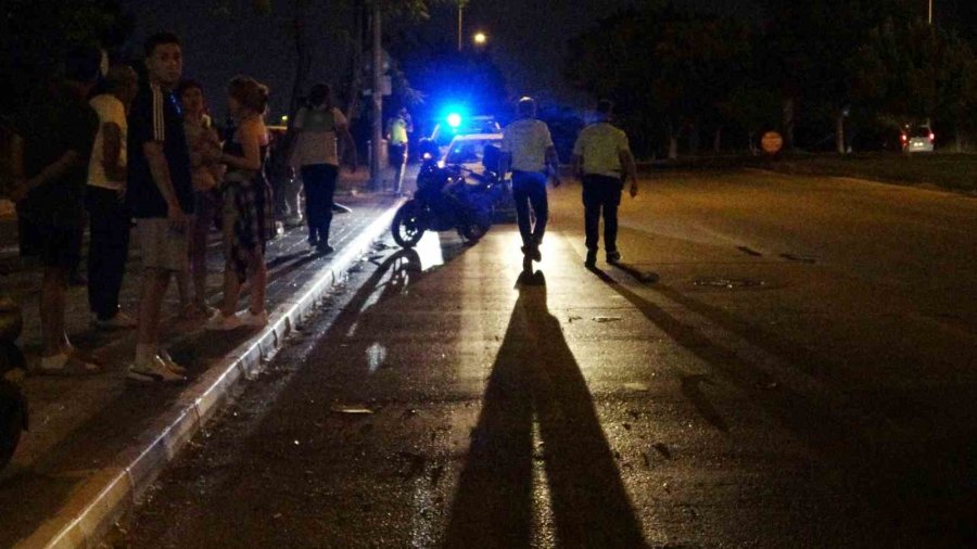 Antalya’da Feci Kaza: Yayaya Çarpan Motosikletli Hayatını Kaybetti