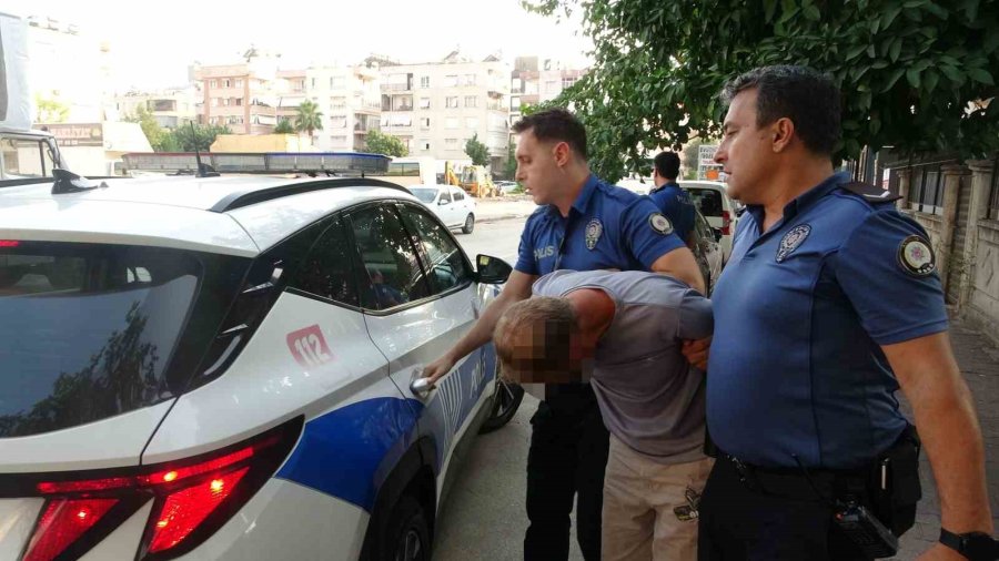 Turistleri Hedef Alan Plaj Faresi Çaldığı Telefonun Gprs Destekli Takip Sistemi İle Yakalandı