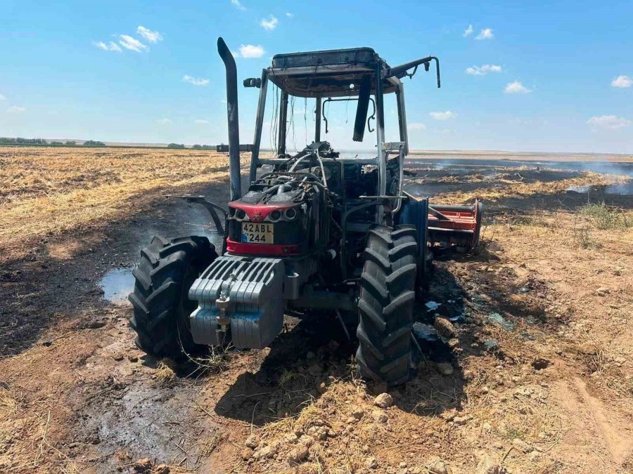 Kulu’da Yanan Traktör Kullanılamaz Hale Geldi