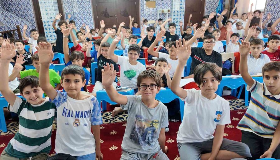 Gönül Çarşısı Projesiyle Cami Çocuklarla Doldu