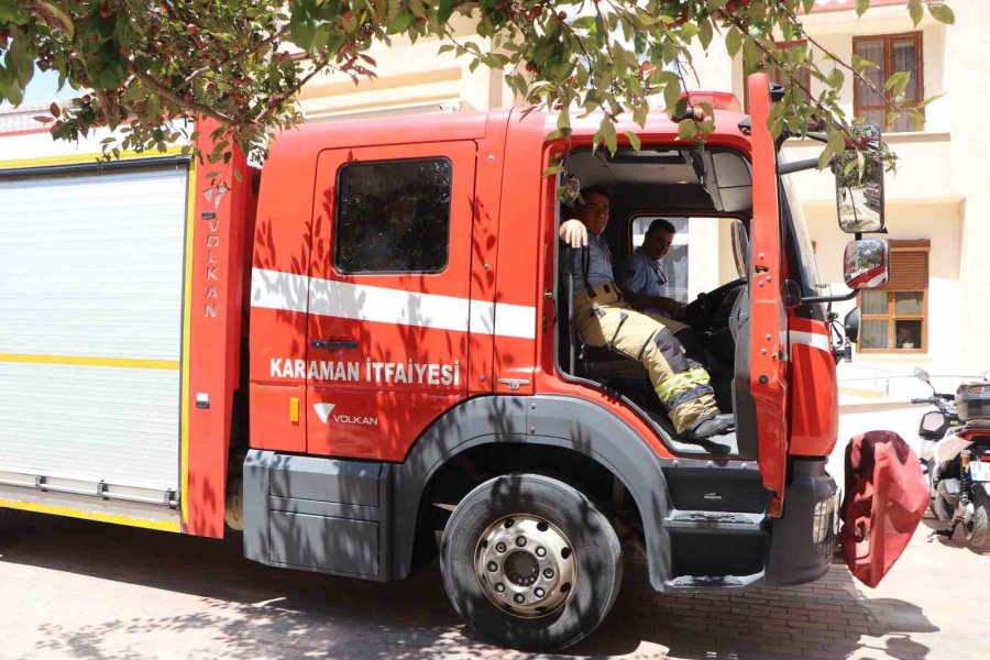 Karaman’da Dairede Çıkan Yangın Korkuttu