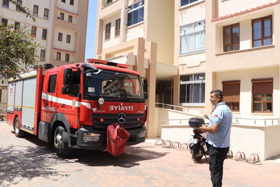 Karaman’da Dairede Çıkan Yangın Korkuttu