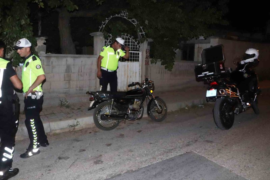 Karaman’da Polisin ’dur’ İhtarına Uymayan Motosiklet Sürücüsüne 402 Bin Lira Ceza Kesildi