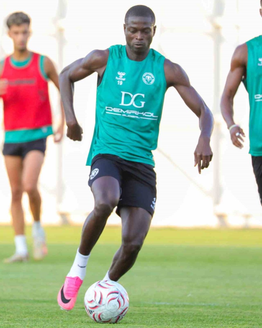 Konyaspor, Çaykur Rizespor Maçı Hazırlıklarını Sürdürüyor