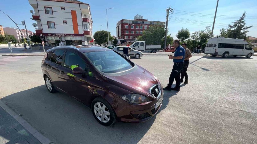 Karaman’da Otomobilin Çarptığı Kadın Yaralandı