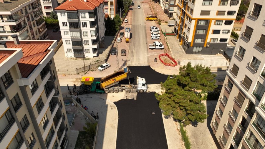 Selçuklu’da Yollar Yenileniyor Ulaşım Daha Konforlu Hale Geliyor