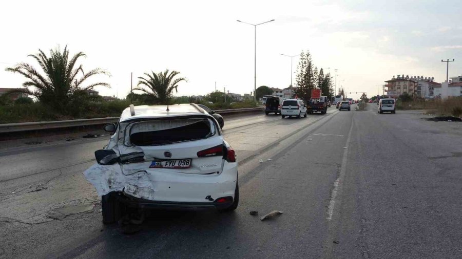 Alkollü Sürücünün Kullandığı Kamyonet Otomobile Çarptı: 1 Yaralı