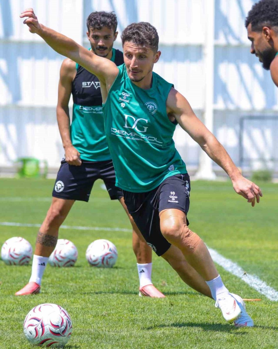 Konyaspor, Çaykur Rizespor Maçı Hazırlıklarını Sürdürüyor