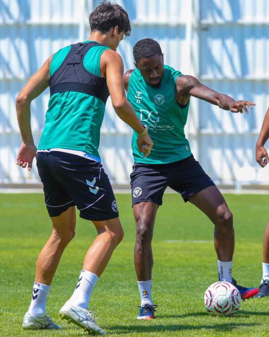 Konyaspor, Çaykur Rizespor Maçı Hazırlıklarını Sürdürüyor