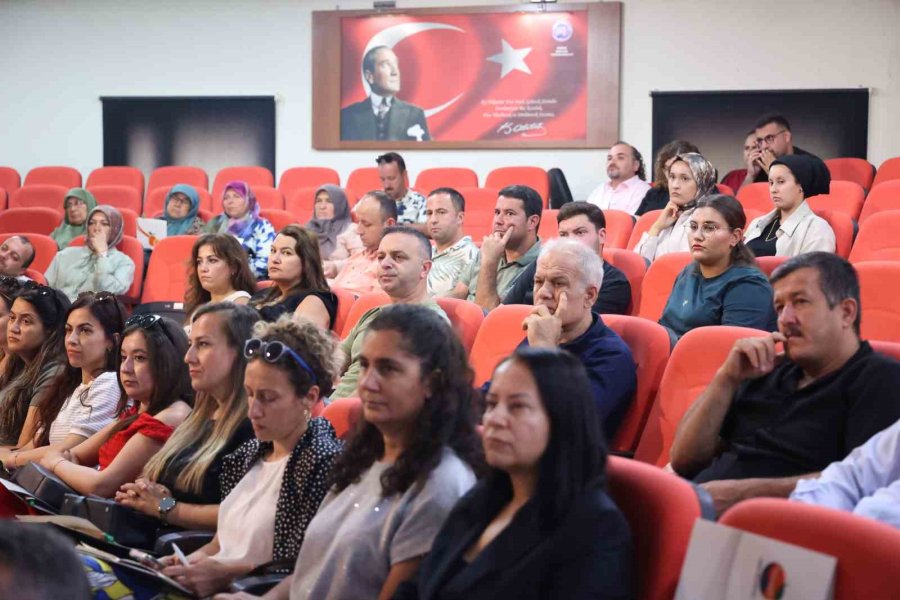 Büyükşehir’den Finike’de "yeşil Geçiş İçin Ortak Akıl Çalıştayı"