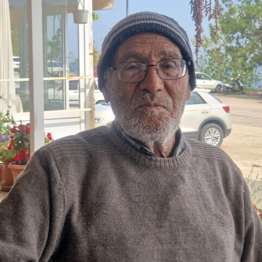 Mersin’deki Kasklı Dehşette Hayatını Kaybeden Yaşlı Adam Toprağa Verildi
