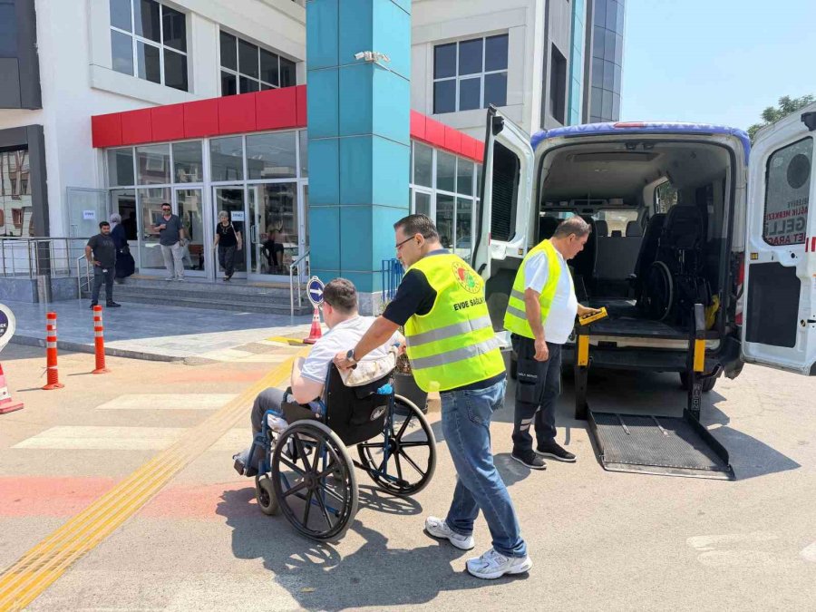 Kepez’de Engelleri Aşan Hizmet