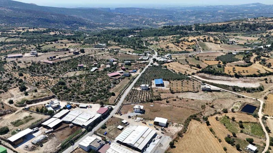 Mersin’de Kırsal Yollar Güvenli Ve Konforlu Hale Getiriliyor