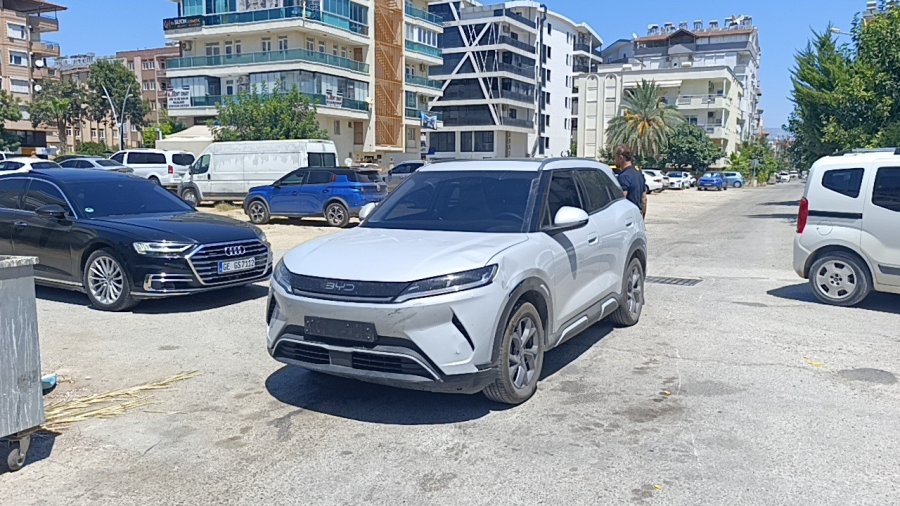 Otomobil İle Motosiklet Çarpıştı: 1 Yaralı