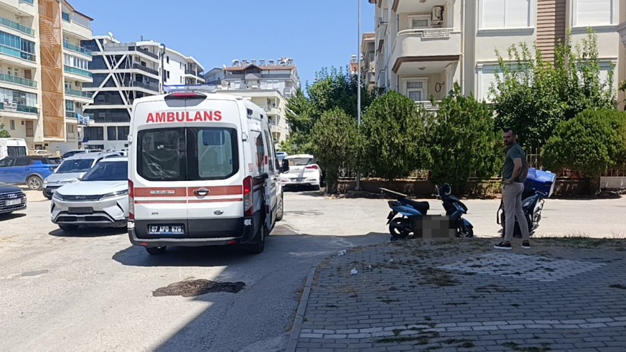 Otomobil İle Motosiklet Çarpıştı: 1 Yaralı