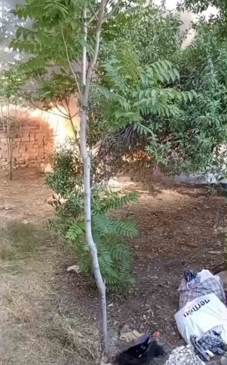 Konya’da Evlerin Bitişiğinde Yangın Paniği