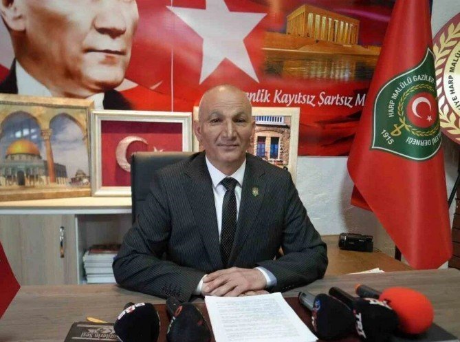 Şehit Aileleri Ve Gazilerden Üniversiteye Destek