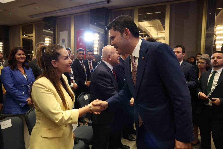 Başkan Vekili Özdemir, Cop31 Yolunda İklim Dirençli Şehirler Zirvesi’ne Katıldı