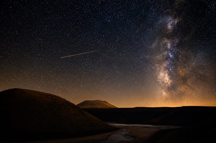Meke Krater Gölü’nde Perseid Meteor Yağmuru Görsel Şölen Sundu