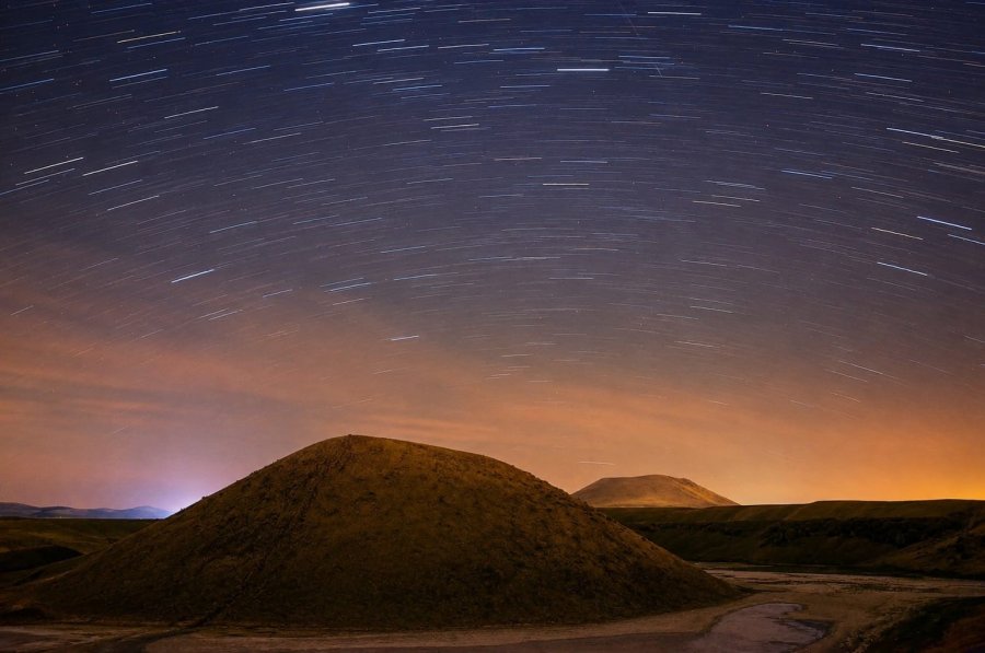 Meke Krater Gölü’nde Perseid Meteor Yağmuru Görsel Şölen Sundu
