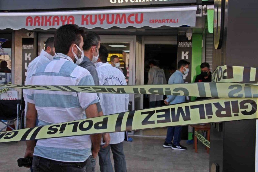 Silahlı Kuyumcu Soygununda Canından Olan Çalışan İçin Tazminat Kararı Yargıtay’dan Döndü
