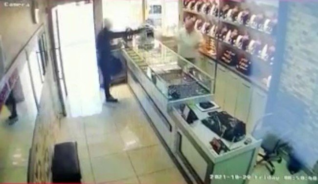 Silahlı Kuyumcu Soygununda Canından Olan Çalışan İçin Tazminat Kararı Yargıtay’dan Döndü