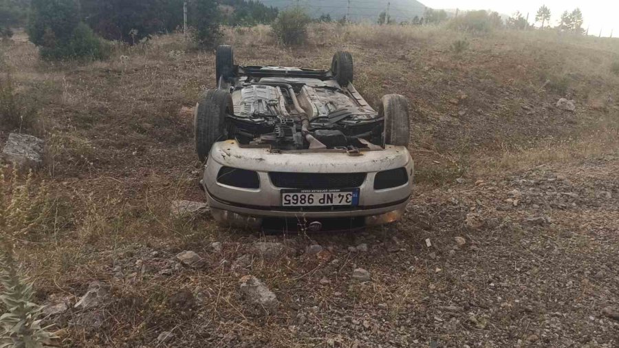 Hastaneden Çıktı, Dakikalar Sonra Kaza Yaptı