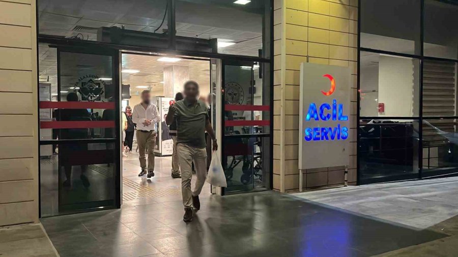 Vize Dolandırıcılığı Operasyonunda Şüpheliler Ve Yakınları Gazetecilere Tepki Gösterdi