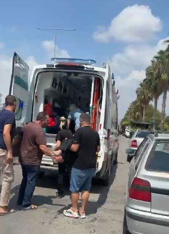 Boğulmak Üzere Olan Çocuğu Vatandaşlar Son Anda Kurtardı