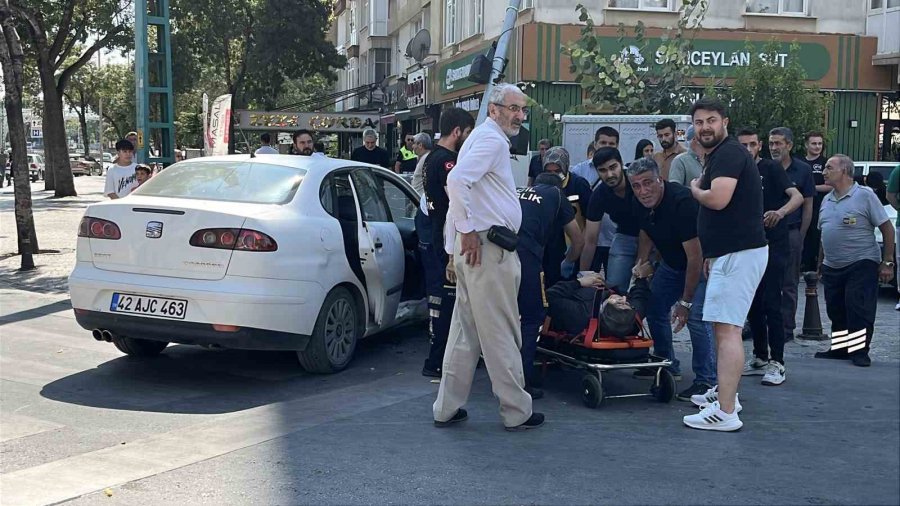 Otomobil İle Kamyonet Çarpıştı: 1’i Çocuk 6 Yaralı
