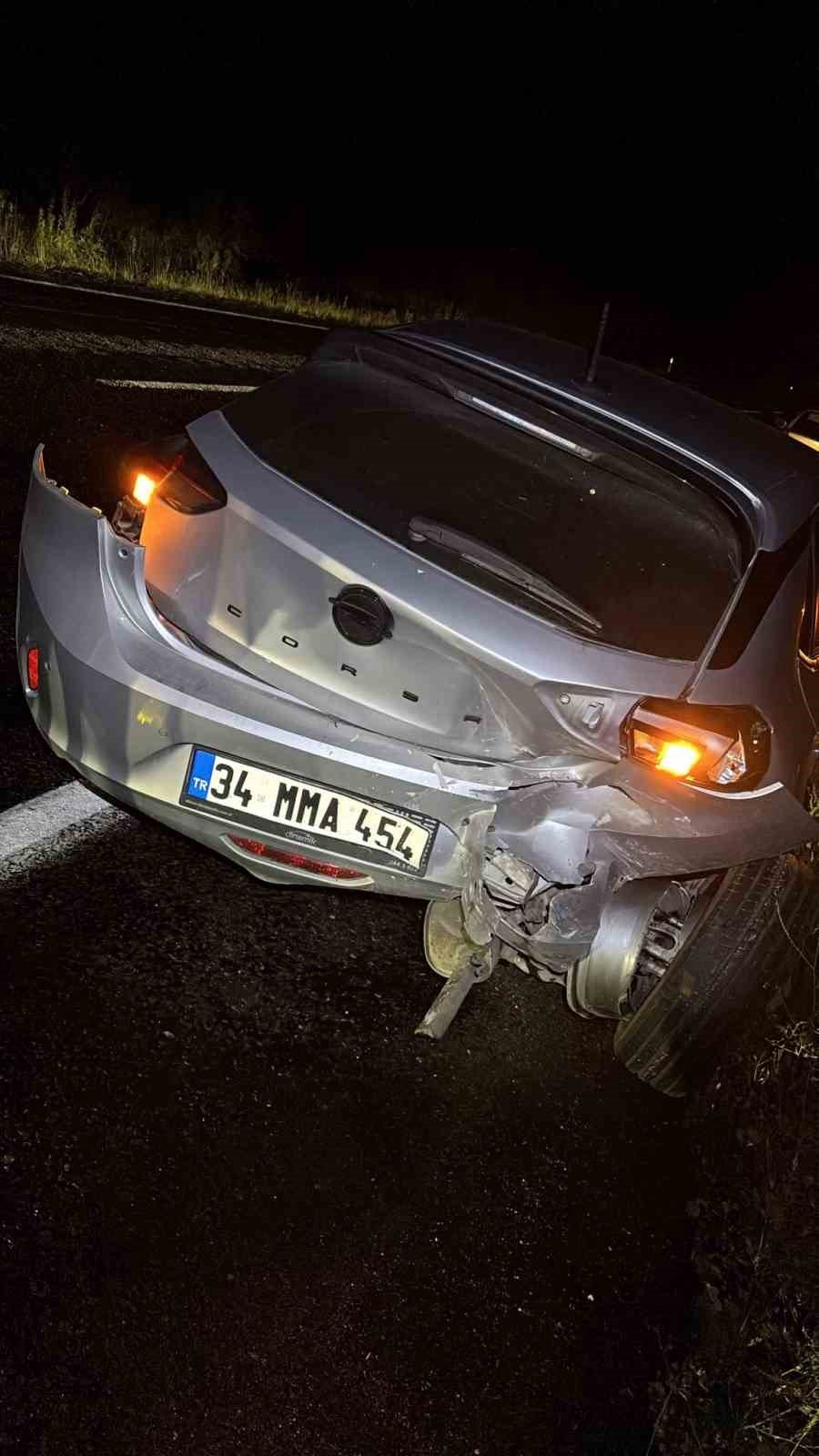 Çamardı’da Otomobil Şarampole Devrildi: 2 Yaralı