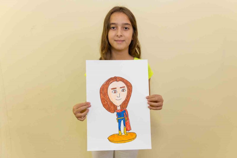 Manavgat’ta Çocuklar Kendi Karikatürlerini Çizdi