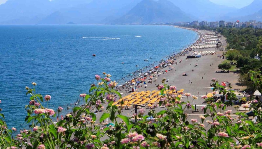 Turizmin Başkenti Ağustosta Nitelikli Tesislerde Yüzde 95 Doluluğa Ulaştı