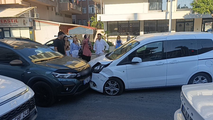 Manavgat’ta Zincirleme Kaza
