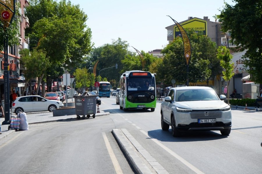 Niğde Belediye Başkanı Emrah Özdemir’e "çevreci Başkan" Plaketi
