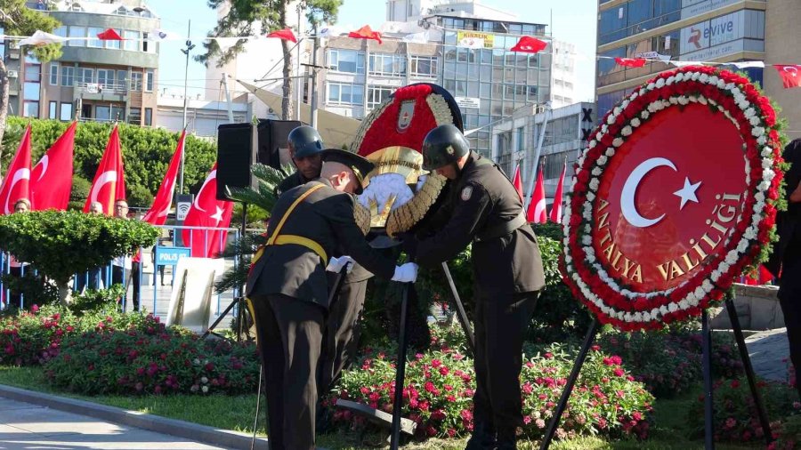 Antalya’da 30 Ağustos Coşkusu Yaşandı
