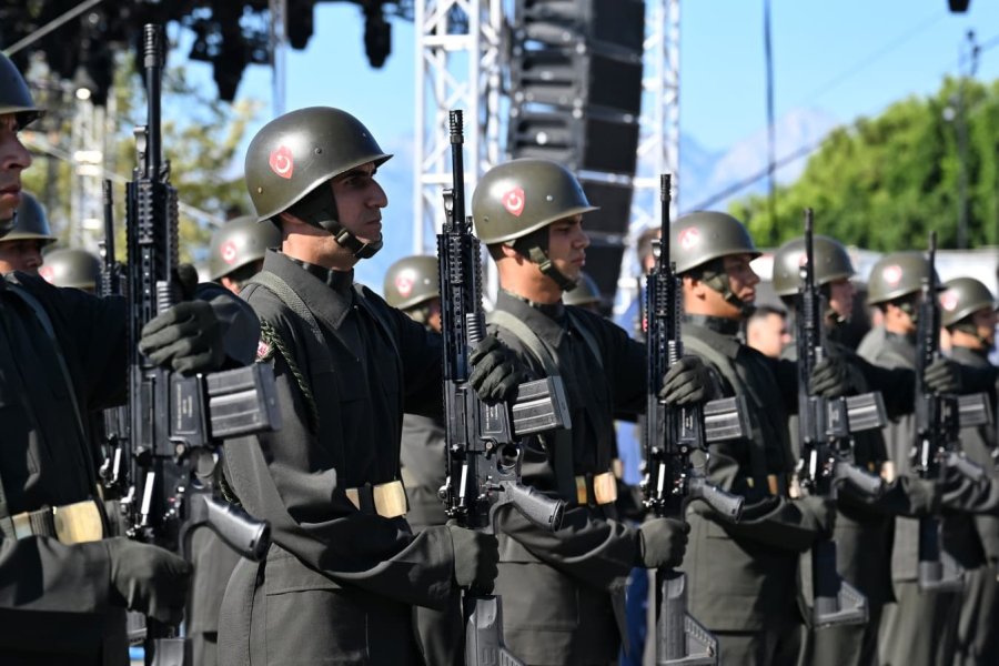 Antalya’da 30 Ağustos Coşkusu Yaşandı