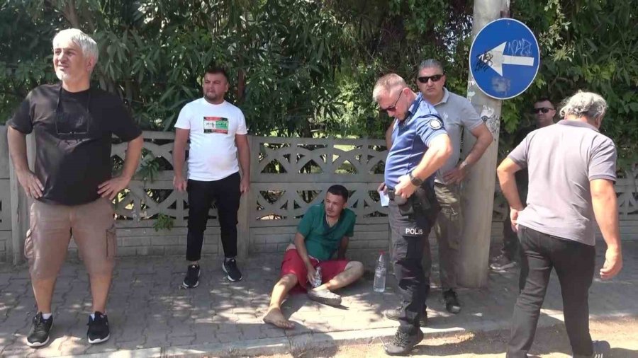 Anne Oğlunun, Oğlu Annesinin Yanan Evde Olduğunu Zannetti Buluşmada Gözyaşları Sel Oldu