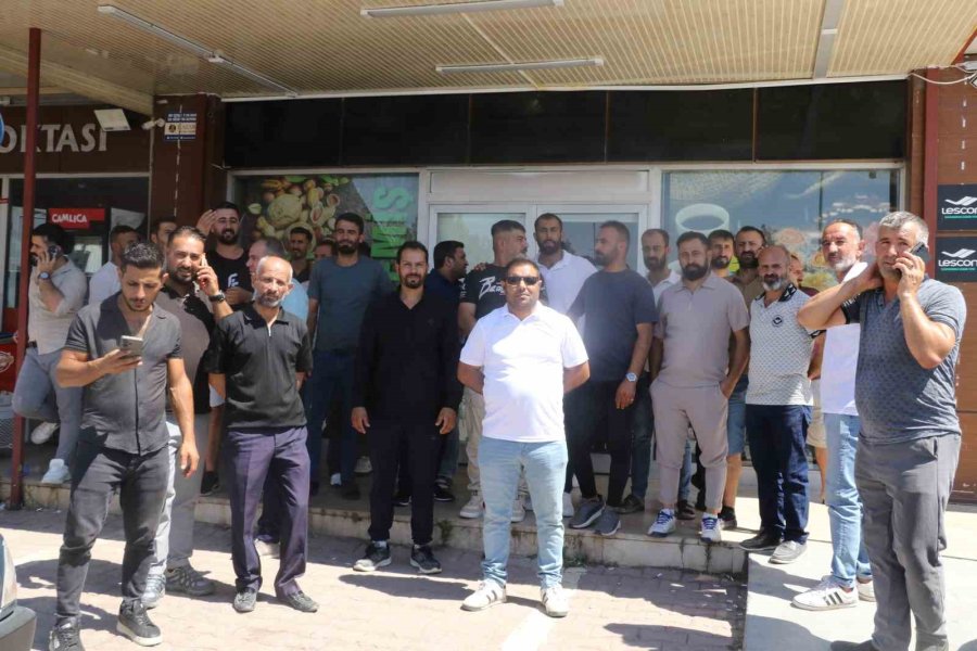 Antalya’da Karşılıksız Çekle 1,2 Milyar Tl’lik Araç Ve Gayrimenkul Alan Şüpheli Tutuklandı