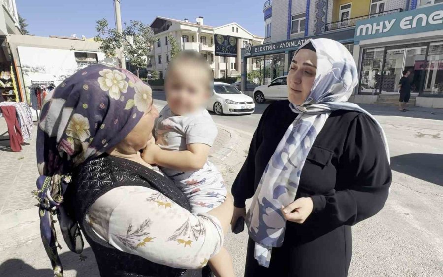 Aksaray’da Çakmakla Oynayan 2 Yaşındaki Çocuk Evi Yaktı