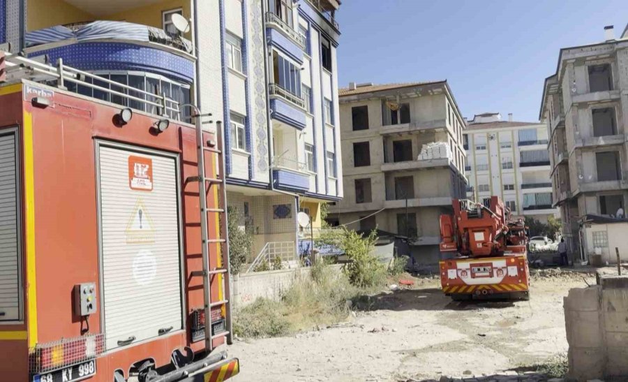 Aksaray’da Çakmakla Oynayan 2 Yaşındaki Çocuk Evi Yaktı