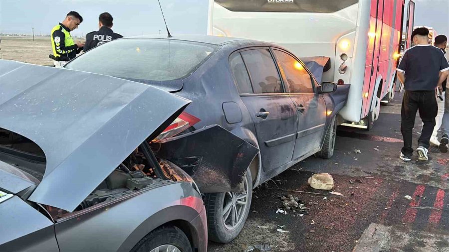 Aksaray’da Kum Fırtınası Zincirleme Kazaya Neden Oldu: 16 Yaralı