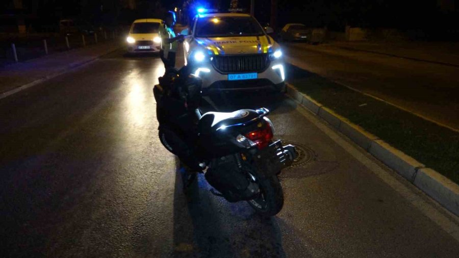 Uygulama Yapan Ekiplerden Kaçtı, Cezası Ağır Oldu: 610 Bin 168 Tl, 180 Gün Trafikten Men