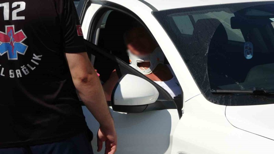 Akaryakıt Tankeri Otomobille Çarpıştı: 1 Yaralı