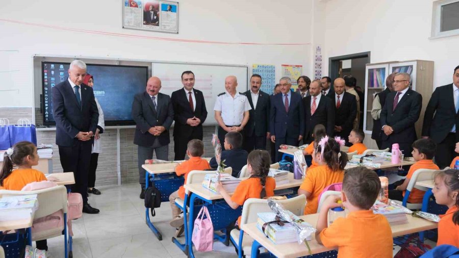 Karaman’da İlköğretim Haftası Coşkuyla Kutlandı