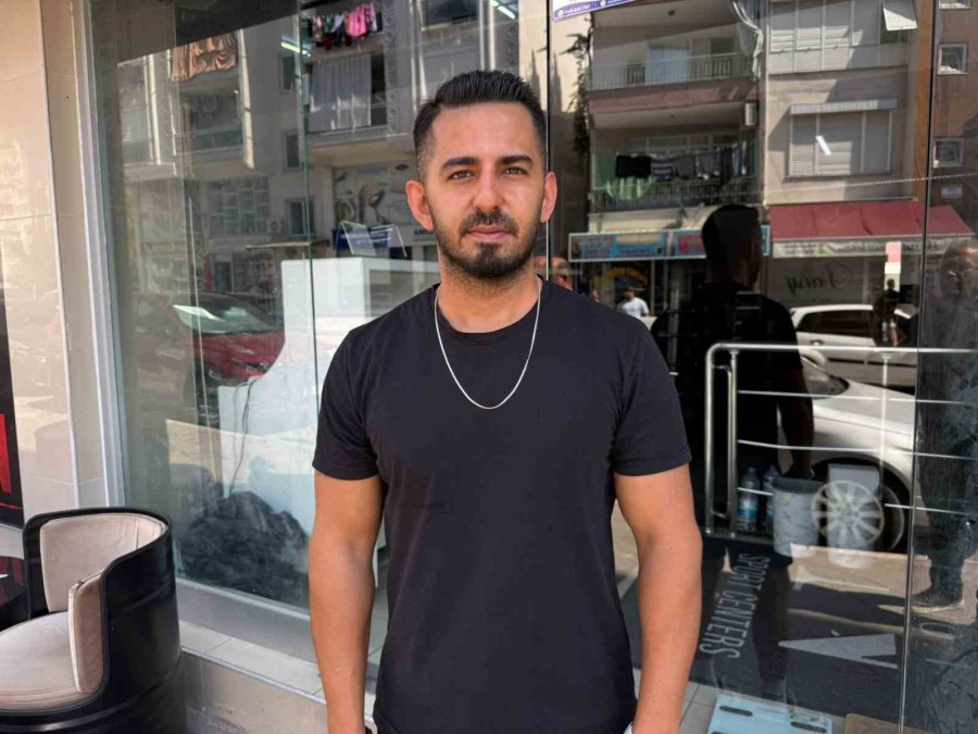 Spor Salonunu Kapatırken Çantasını Unuttu, Kameraları İzleyince Neye Uğradığını Şaşırdı