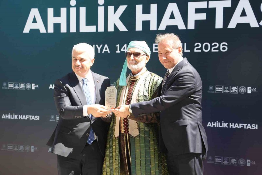 Yarım Asırlık Mesleğinde Türkiye Ahisi Seçildi