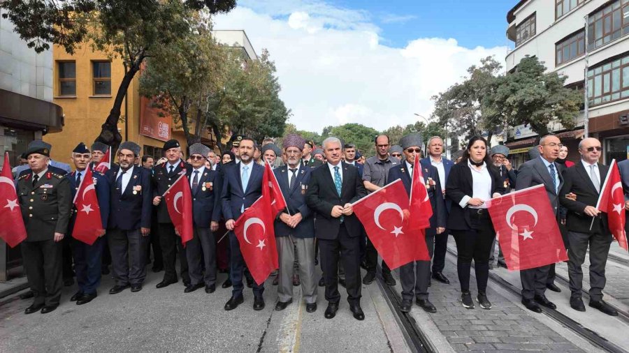 Konya’da "kahramanlarla Kardeşlik Yolunda" Yürüyüşü