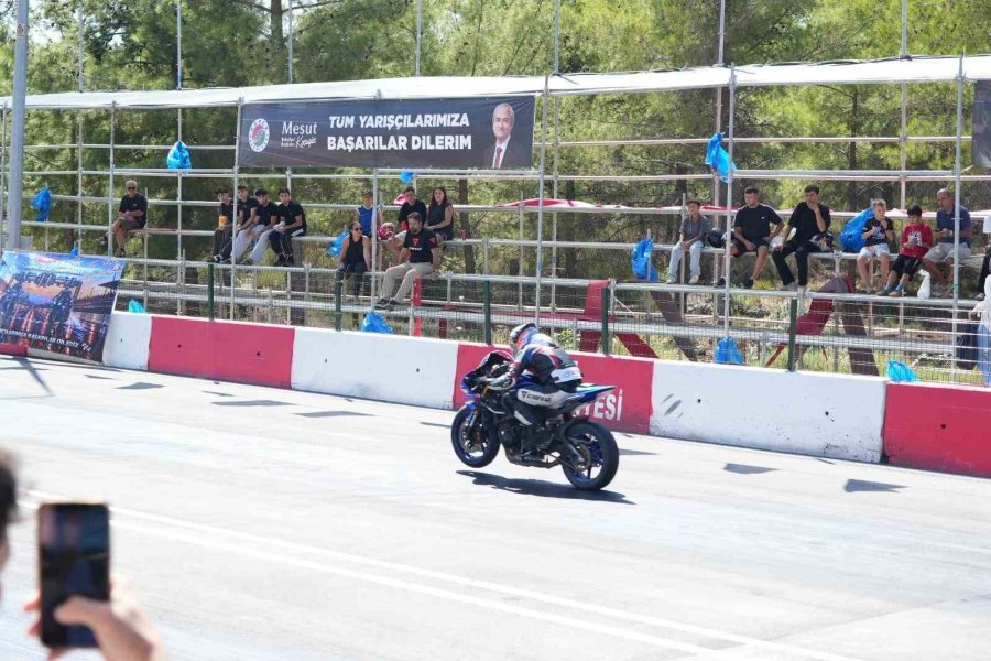 Kepez’de Moto Drag Heyecanı Start Aldı