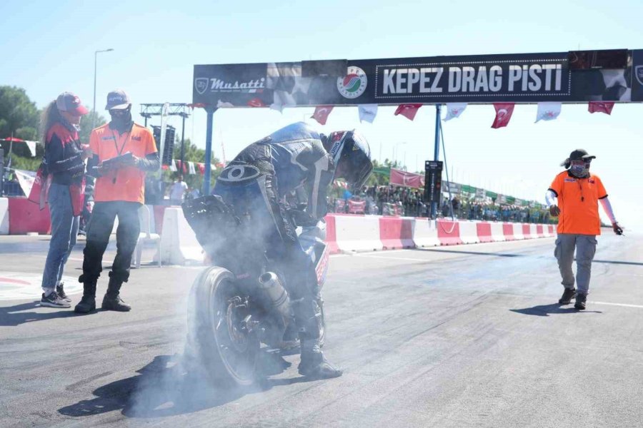 Kepez’de Moto Drag Heyecanı Start Aldı